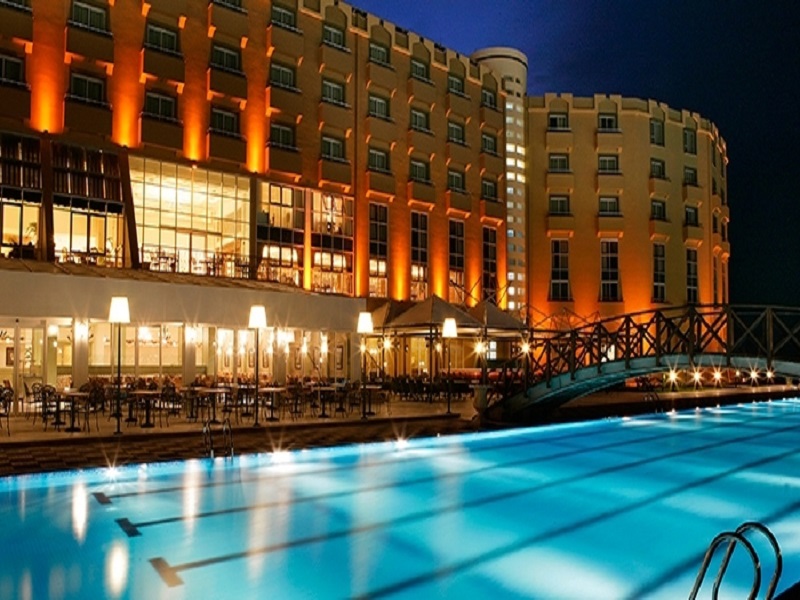 MERIT PARK HOTEL KERVANSARAY-KIBRIS